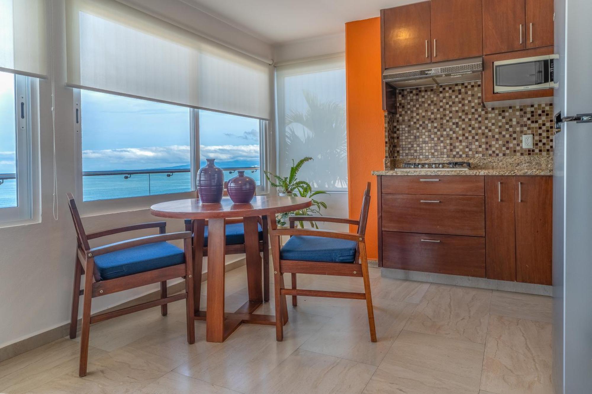 The Paramar Beachfront Boutique Hotel With Breakfast Included - Downtown Malecon Puerto Vallarta Habitación foto